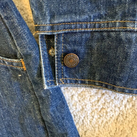 Vintage 1970's Levi's Dark Wash Split Back Denim Jacket Size Small - Picture 5 of 14